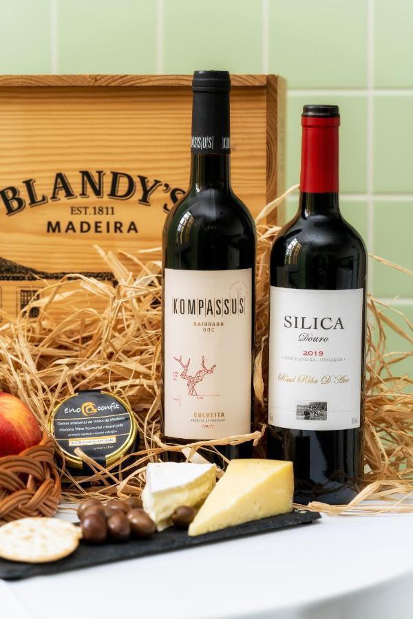 The Wine By An Island * Funchal (Madeira)